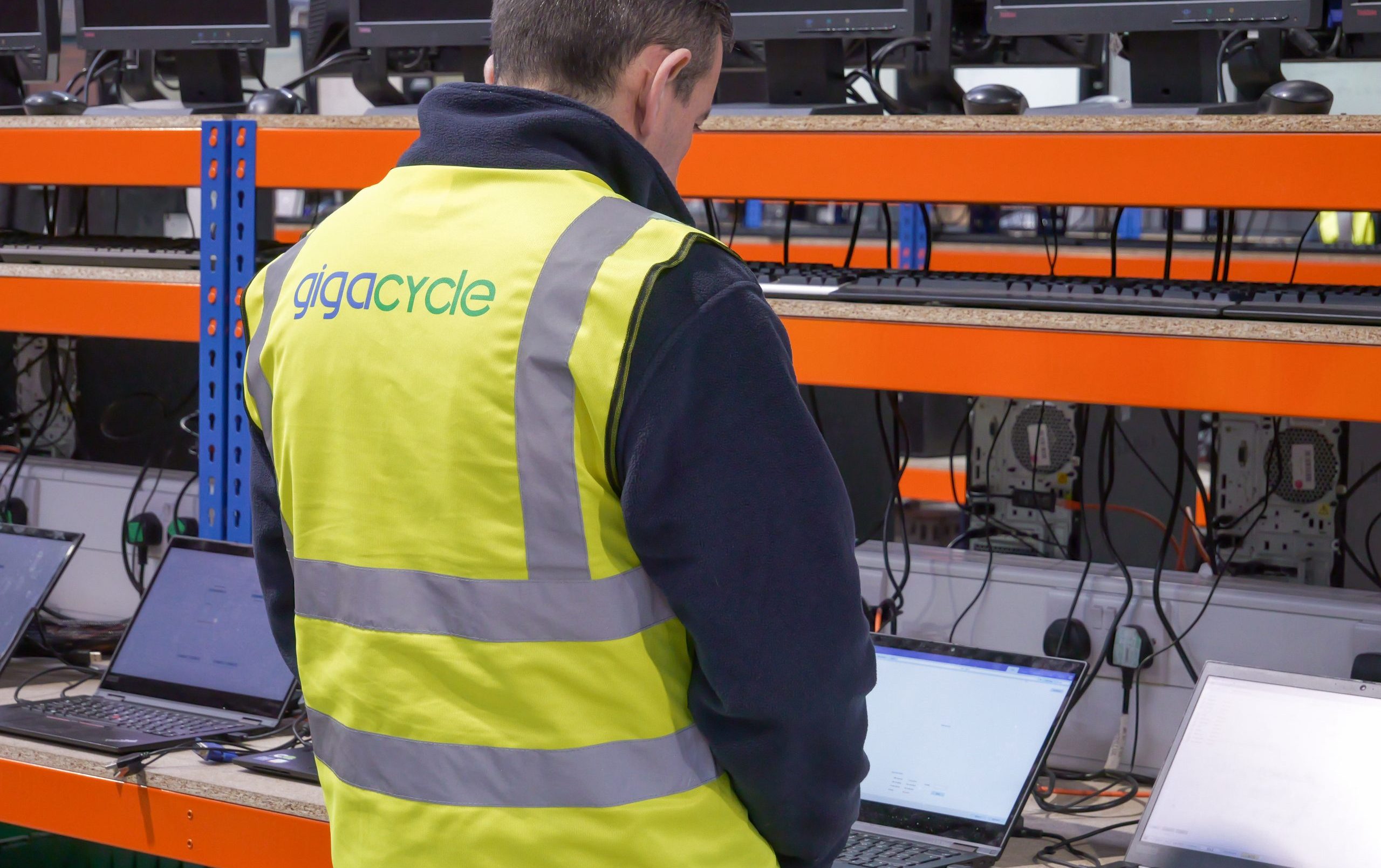 dispose of old computers legally